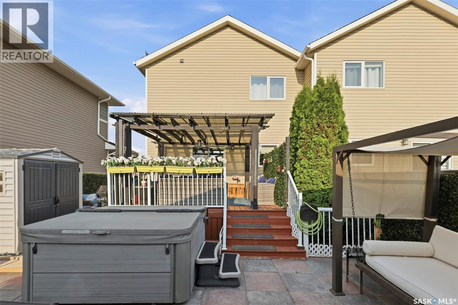 503 Maple CRESCENT - 47