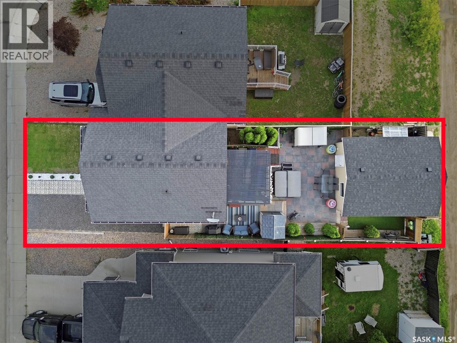 503 Maple CRESCENT - 50