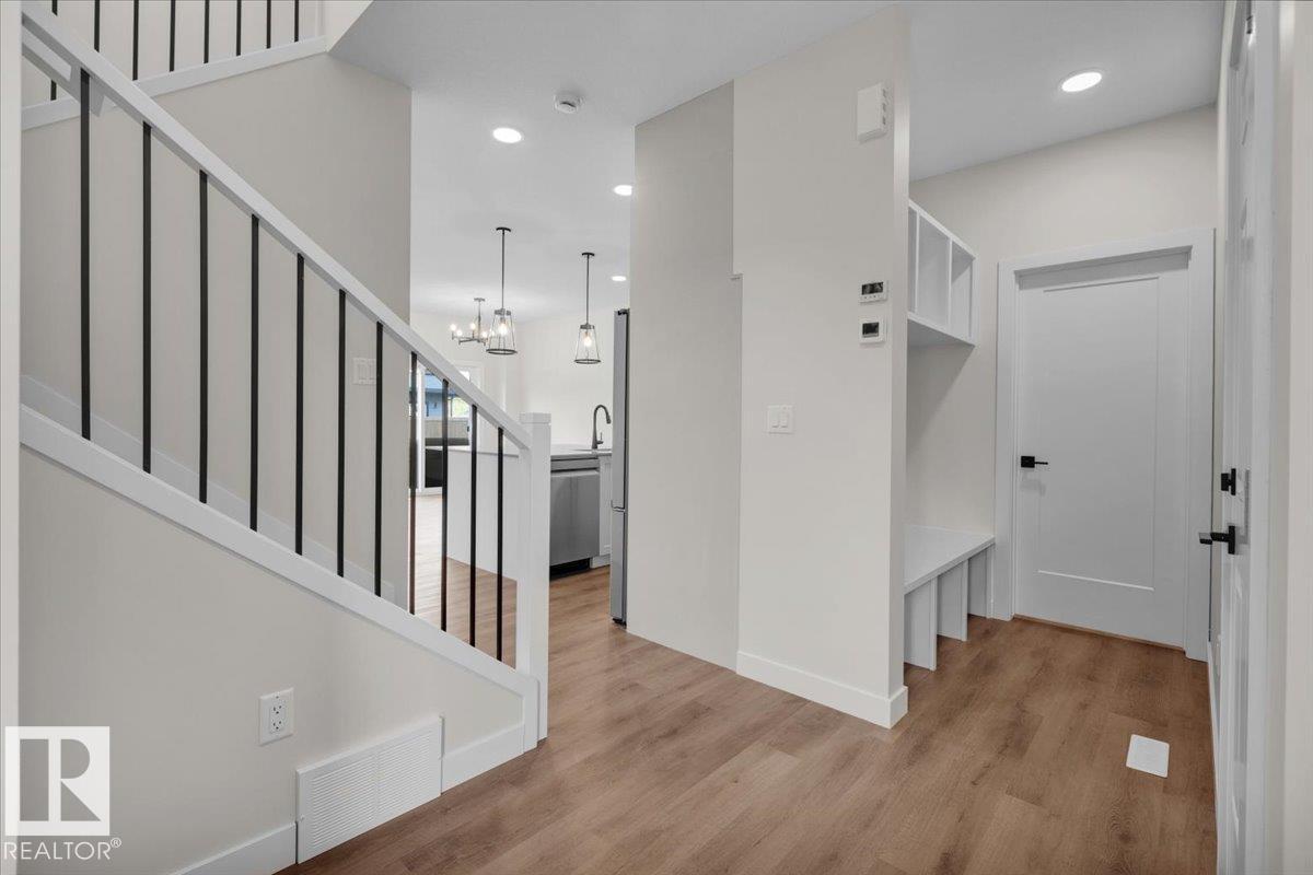 1920 WESTERRA Lane