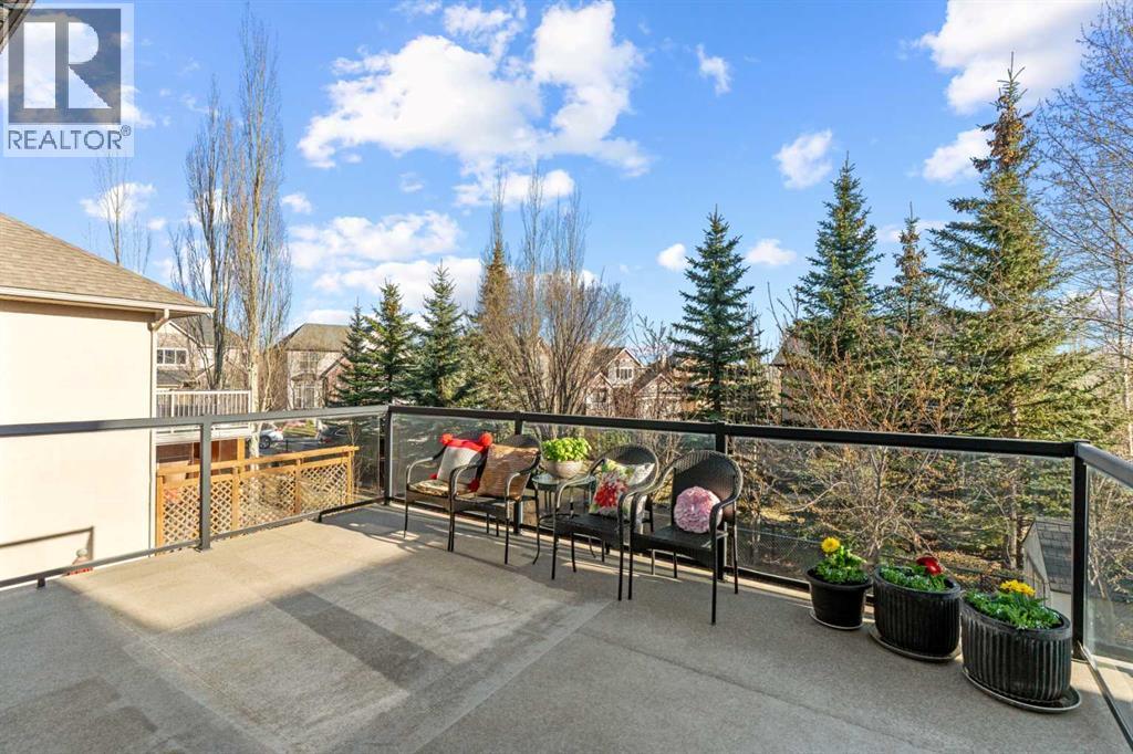 325 Discovery Ridge Way SW - 12