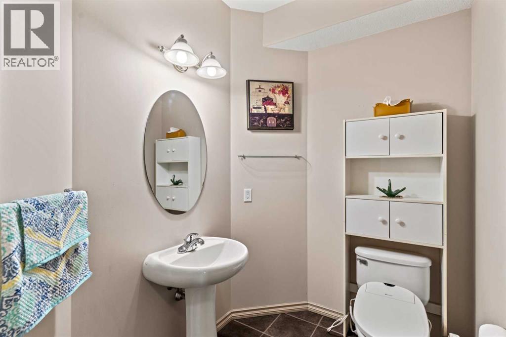 325 Discovery Ridge Way SW - 15