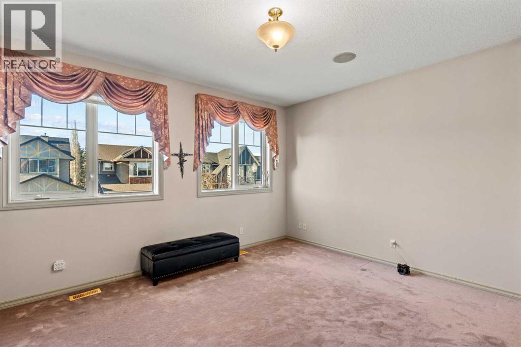 325 Discovery Ridge Way SW - 17