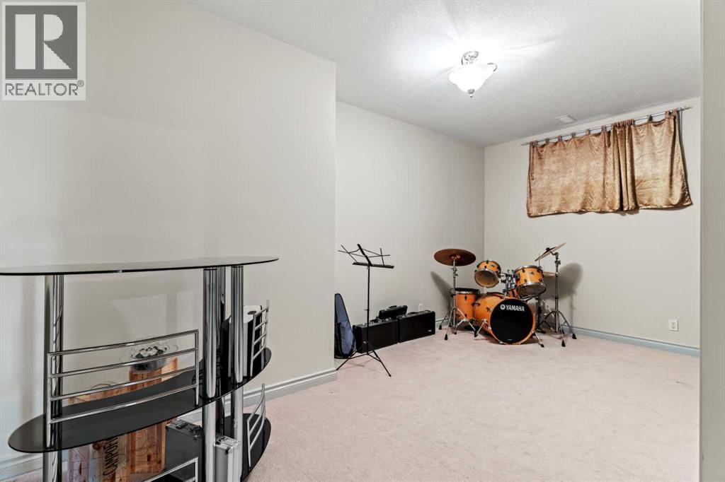325 Discovery Ridge Way SW - 32