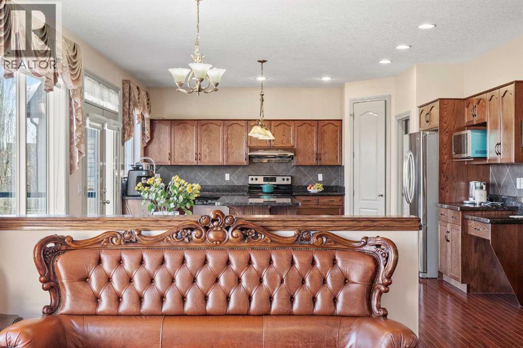 325 Discovery Ridge Way SW - 7