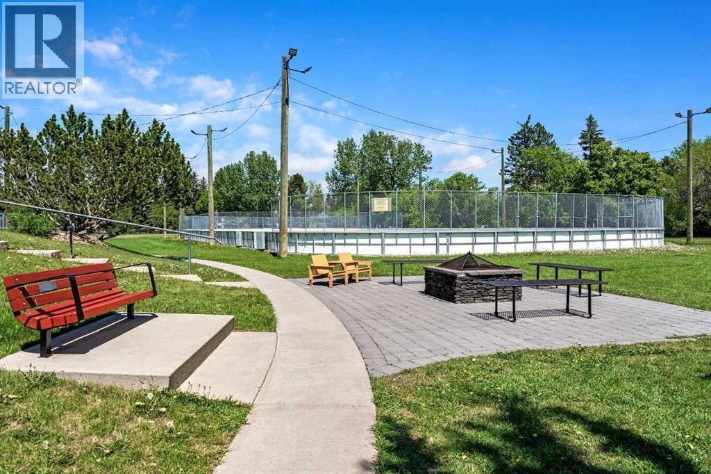 1032 89 Avenue SW - 31