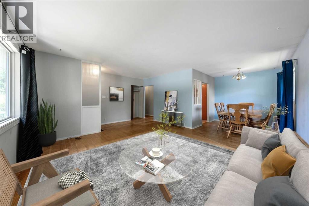 1032 89 Avenue SW - 4