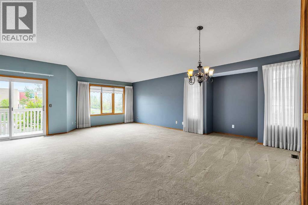 8 Edgepark Villas NW - 9