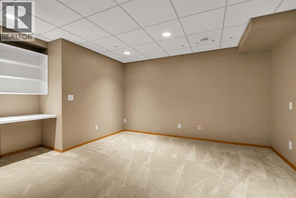 8 Edgepark Villas NW - 35