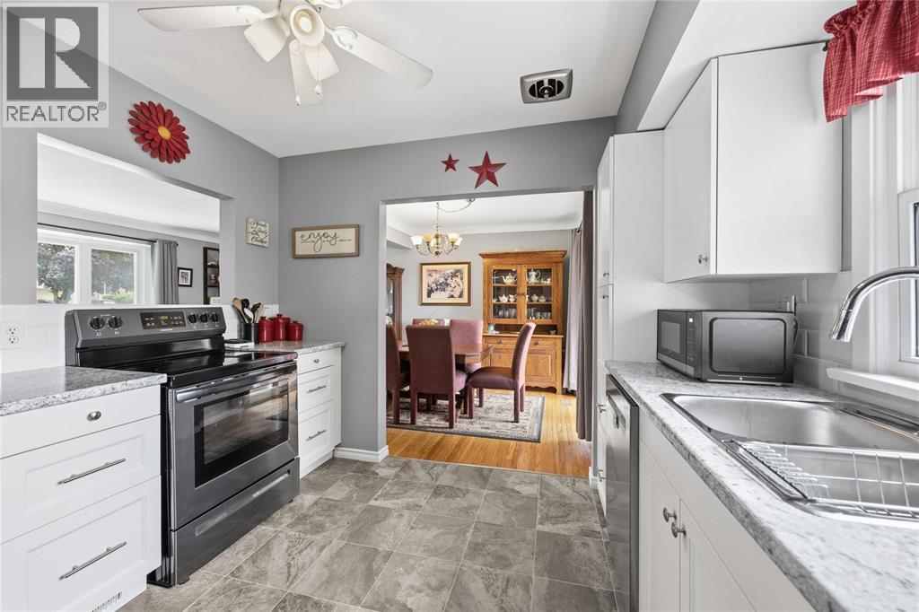 1134 Gurd STREET - 15