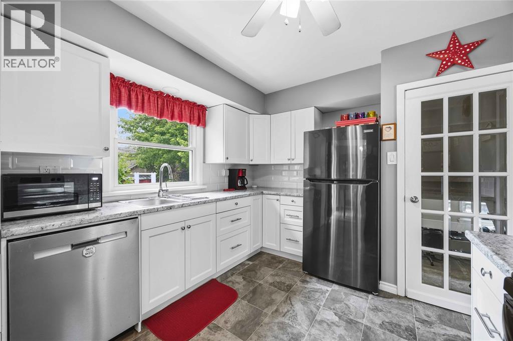 1134 Gurd STREET - Image 12