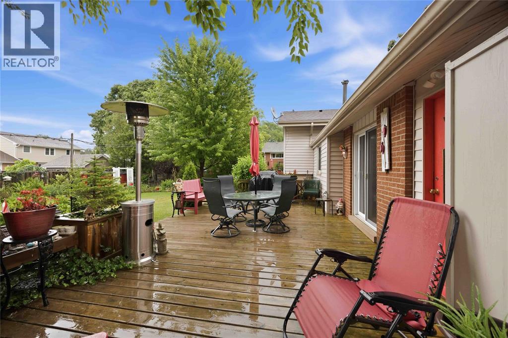 1134 Gurd STREET - 38