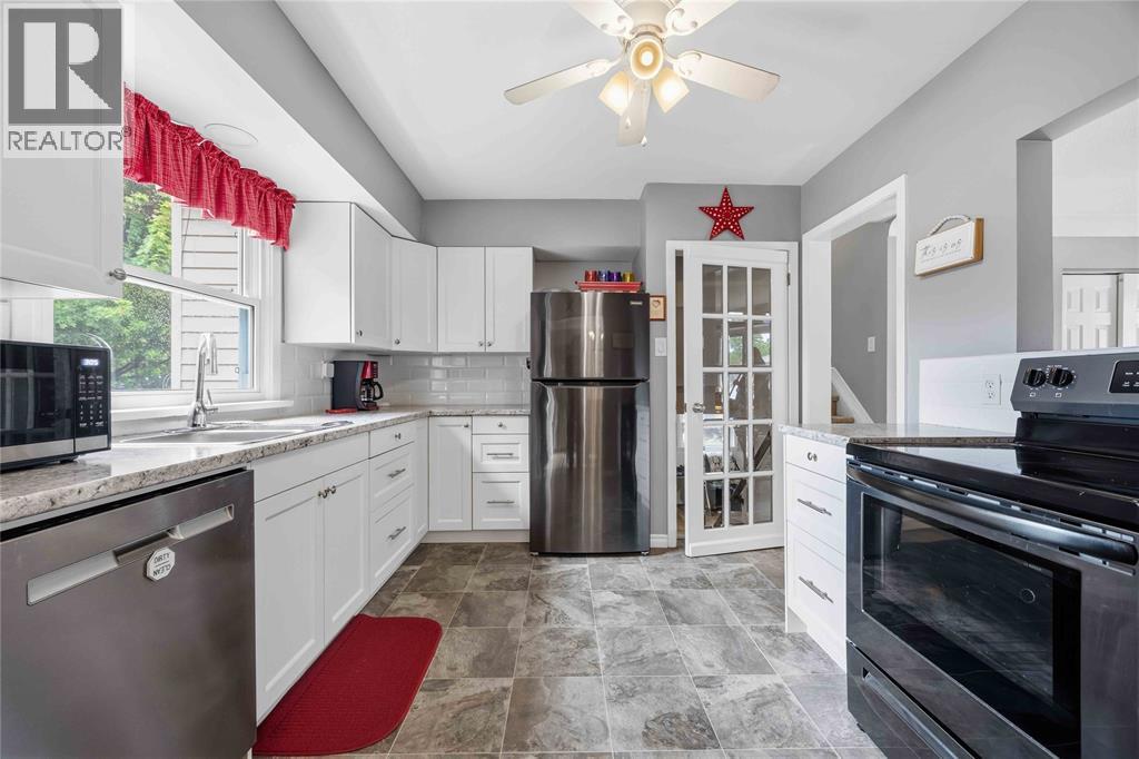 1134 Gurd STREET - 11