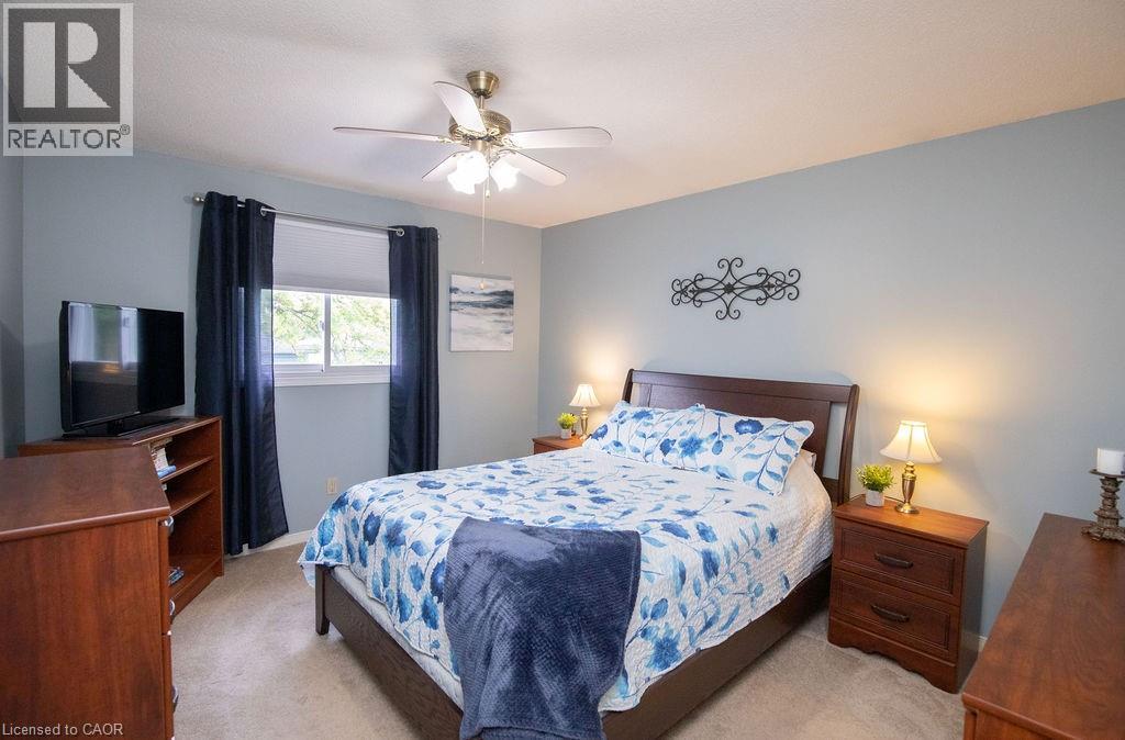 106 OSSINGTON Drive - 20