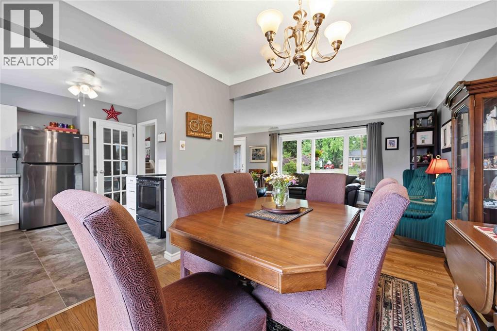 1134 Gurd STREET - 10