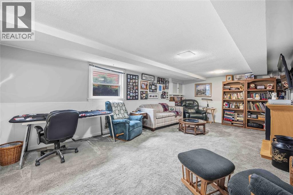 1134 Gurd STREET - 29
