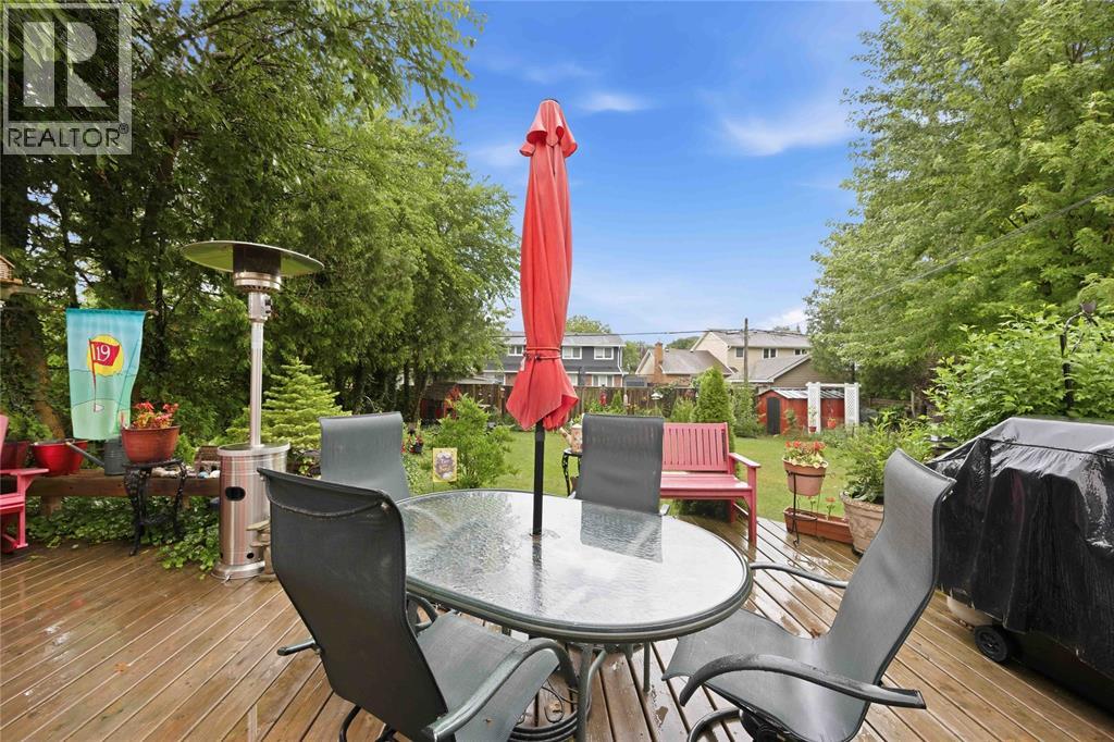 1134 Gurd STREET - 39