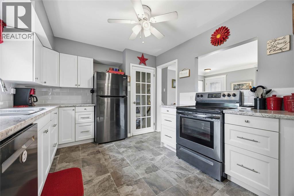 1134 Gurd STREET - 16