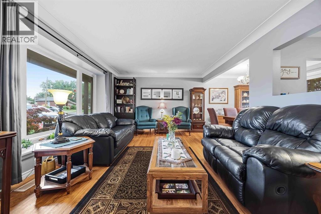 1134 Gurd STREET - 4