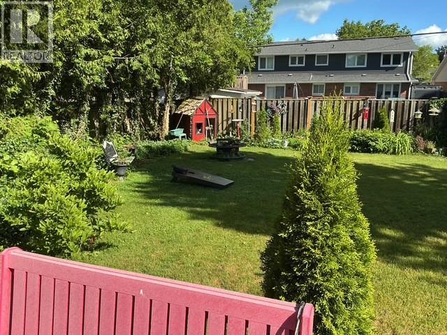 1134 Gurd STREET - 49