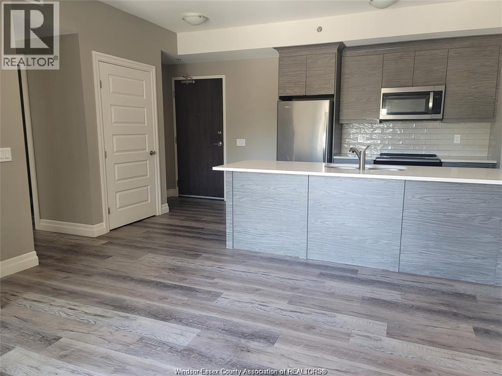 #306 955 OUELLETTE AVENUE - 13