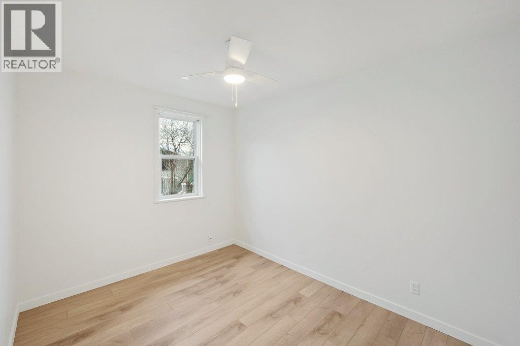 428 HILLCREST Avenue - Image 21