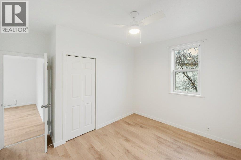 428 HILLCREST Avenue - Image 22
