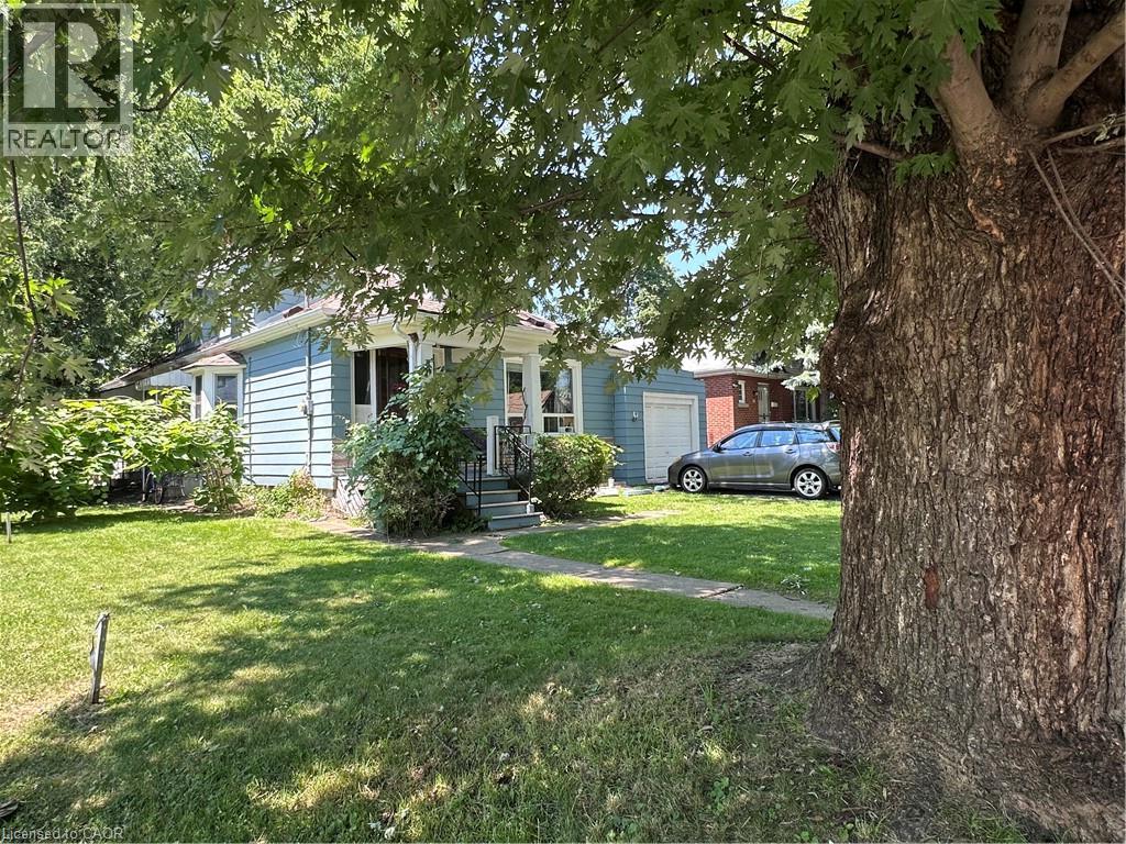 9 NORFOLK Street N - 6