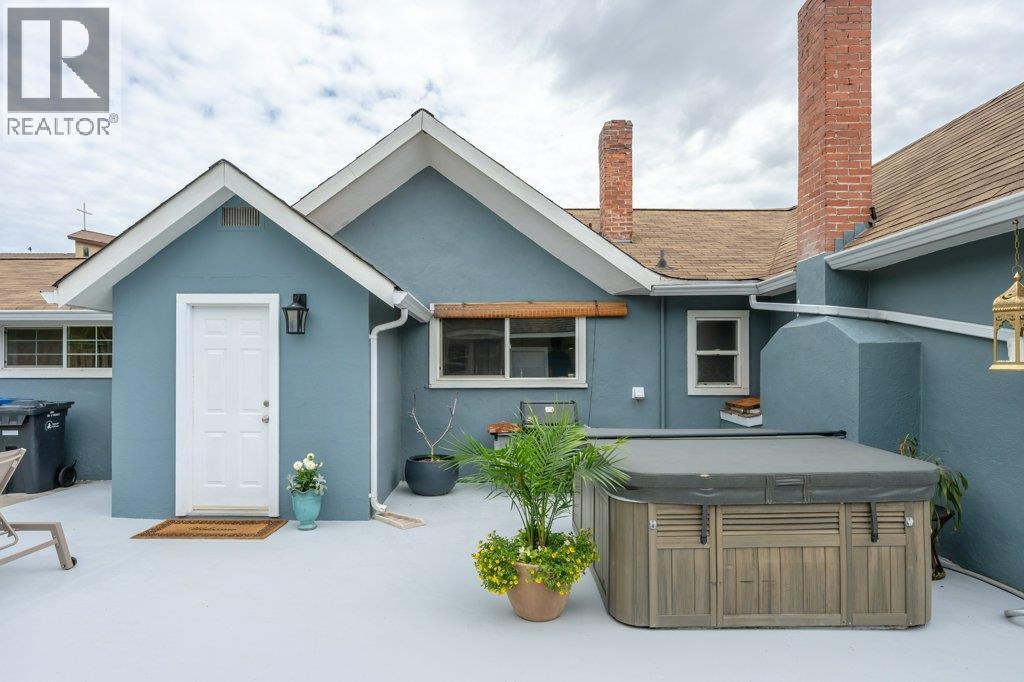 860 Fairview Road - 55
