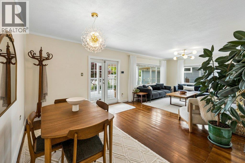 860 Fairview Road - 18