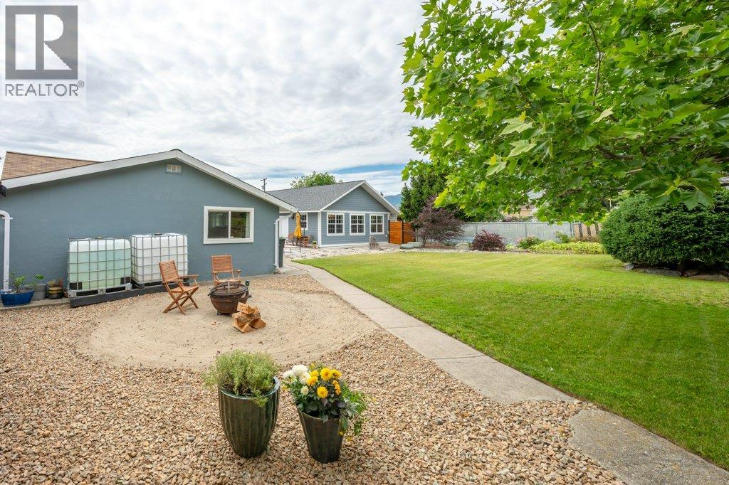 860 Fairview Road - 83