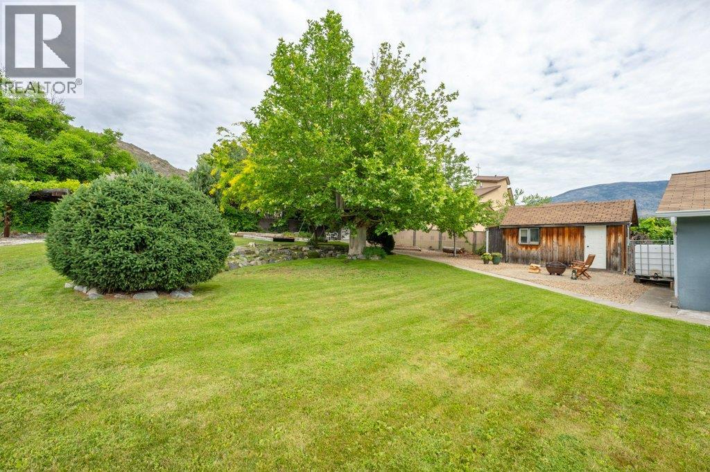 860 Fairview Road - 85