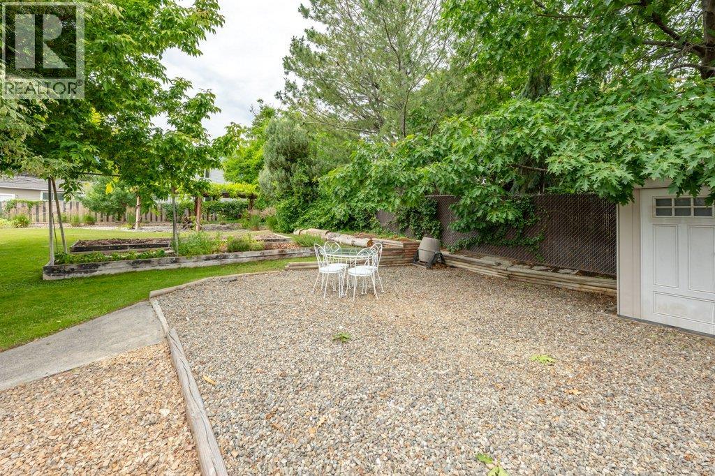 860 Fairview Road - 87