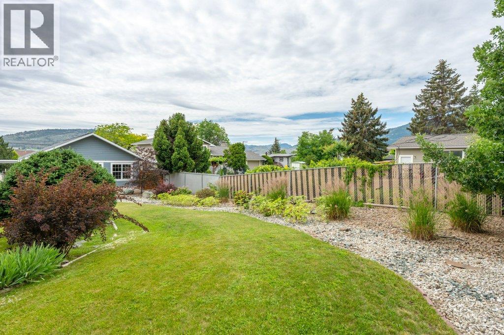 860 Fairview Road - 91