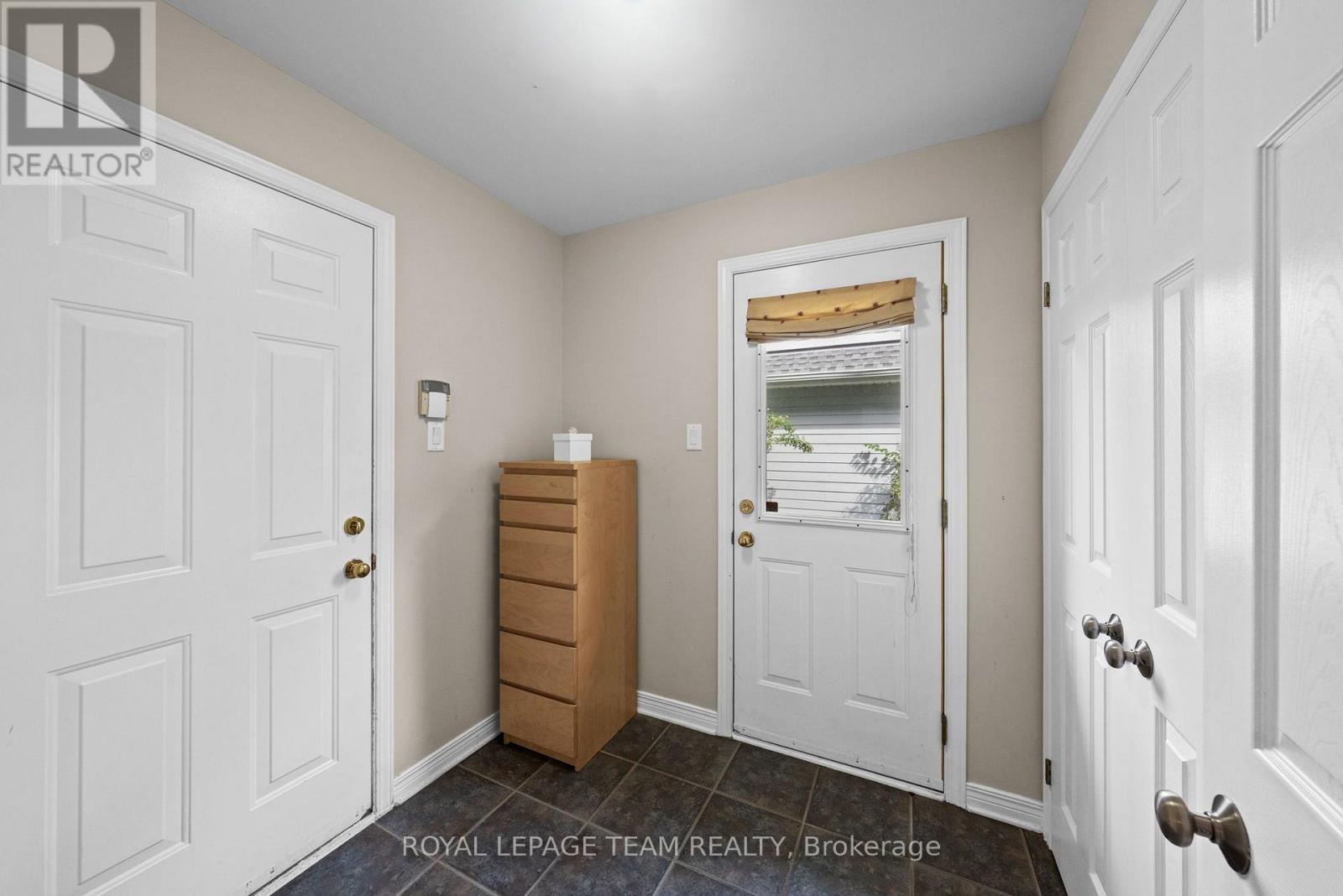 14 IRONSIDE COURT - Image 20