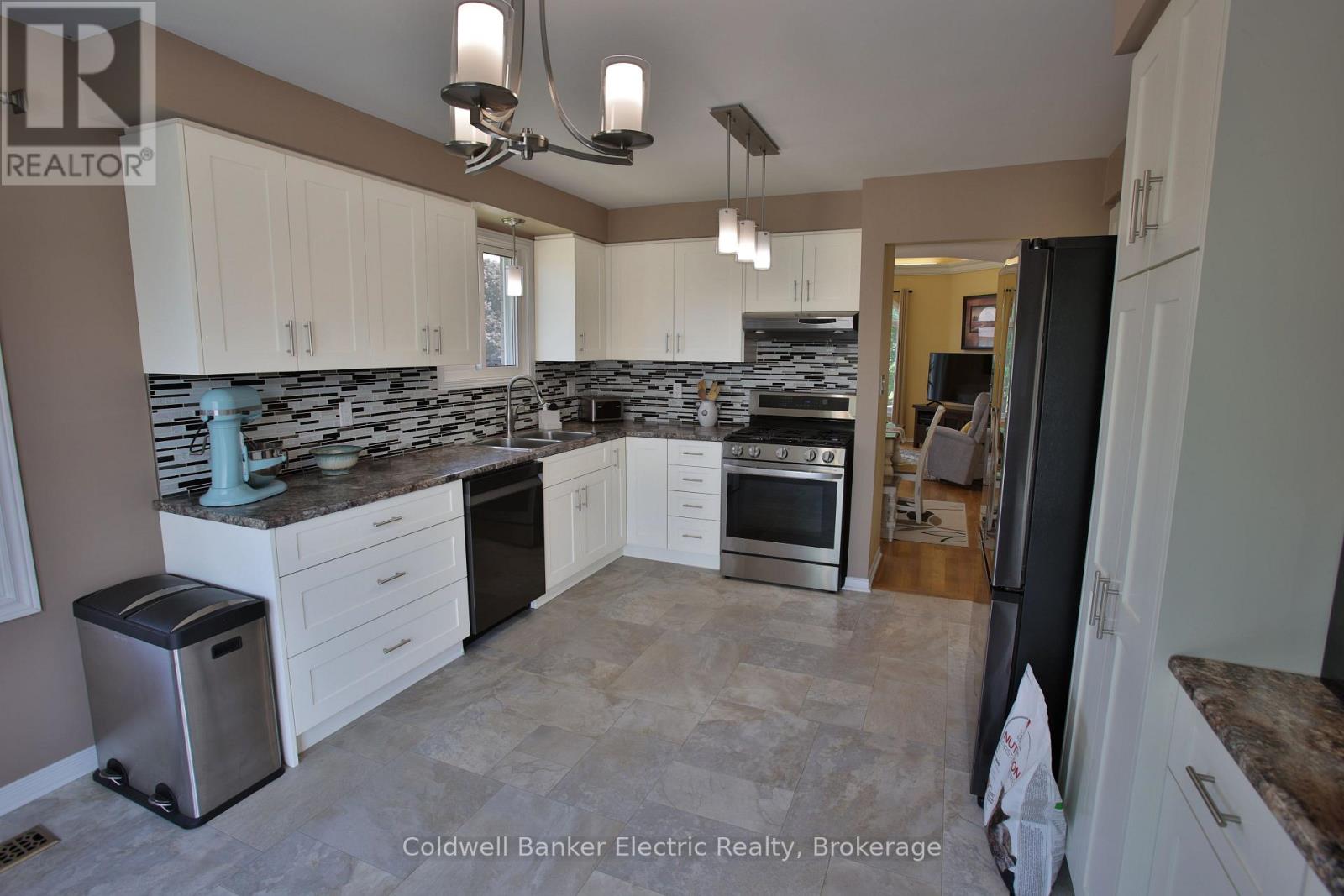 1338 WILDLARK DRIVE - Image 11