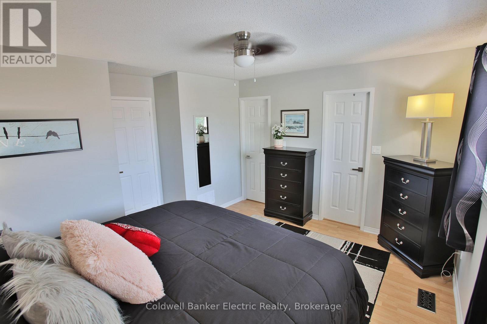 1338 WILDLARK DRIVE - Image 18