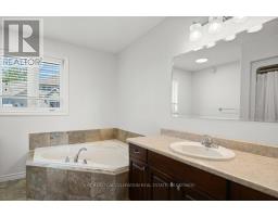 14 Ashwood Crescent, Greater Napanee, ON K7R3L1 Photo 25