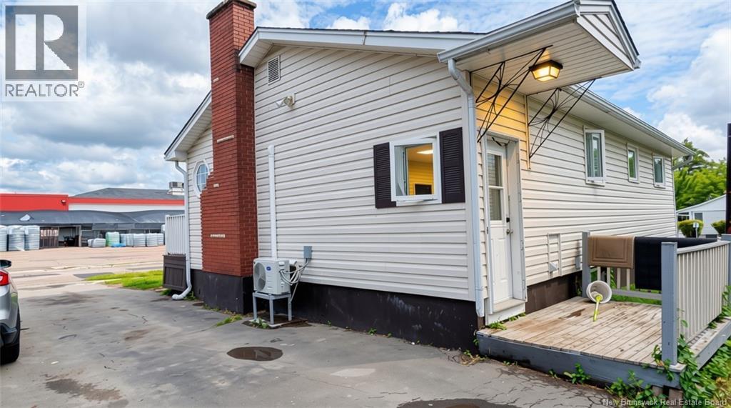 6 Magee Avenue - 23