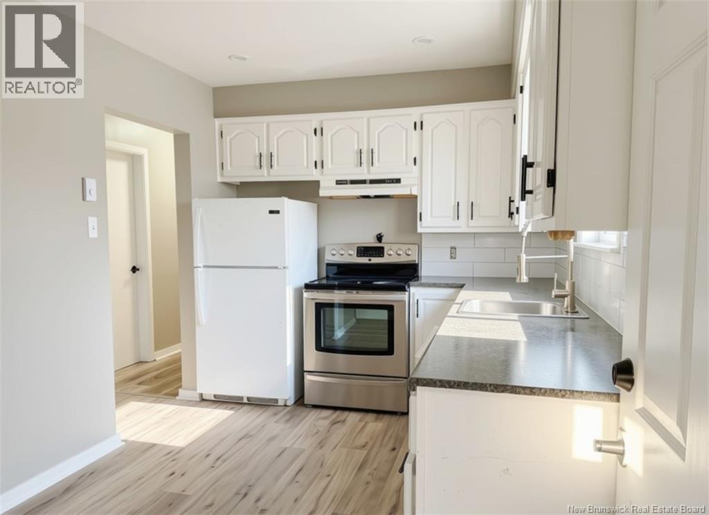 6 Magee Avenue - Image 11