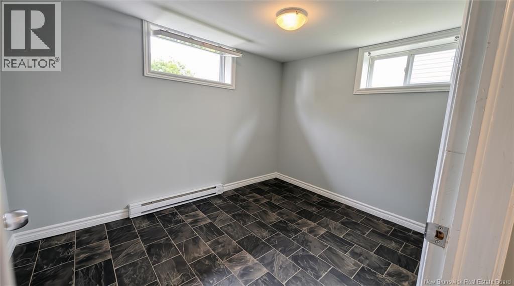 6 Magee Avenue - 30