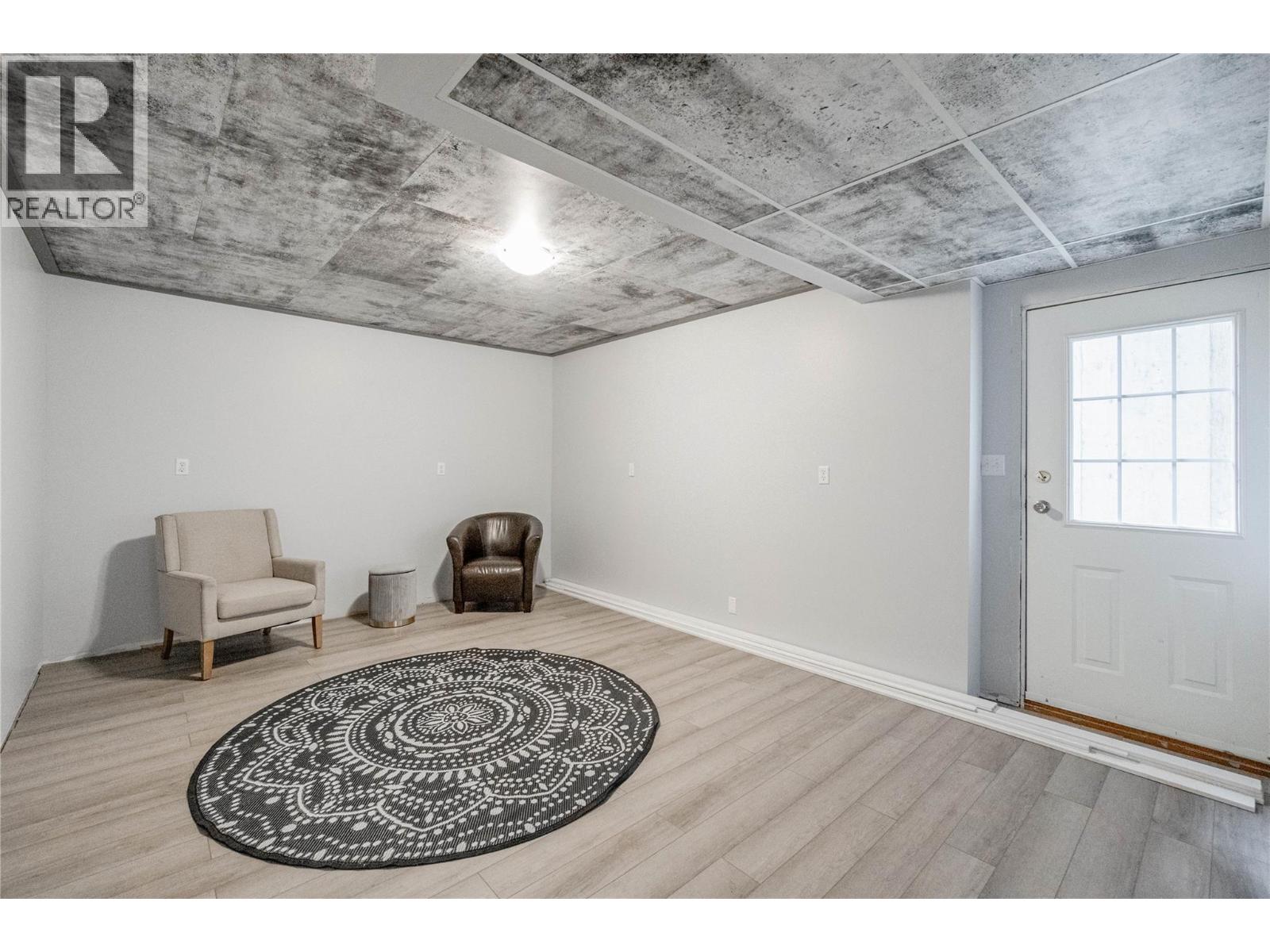6763 MEADOWS Drive - 40