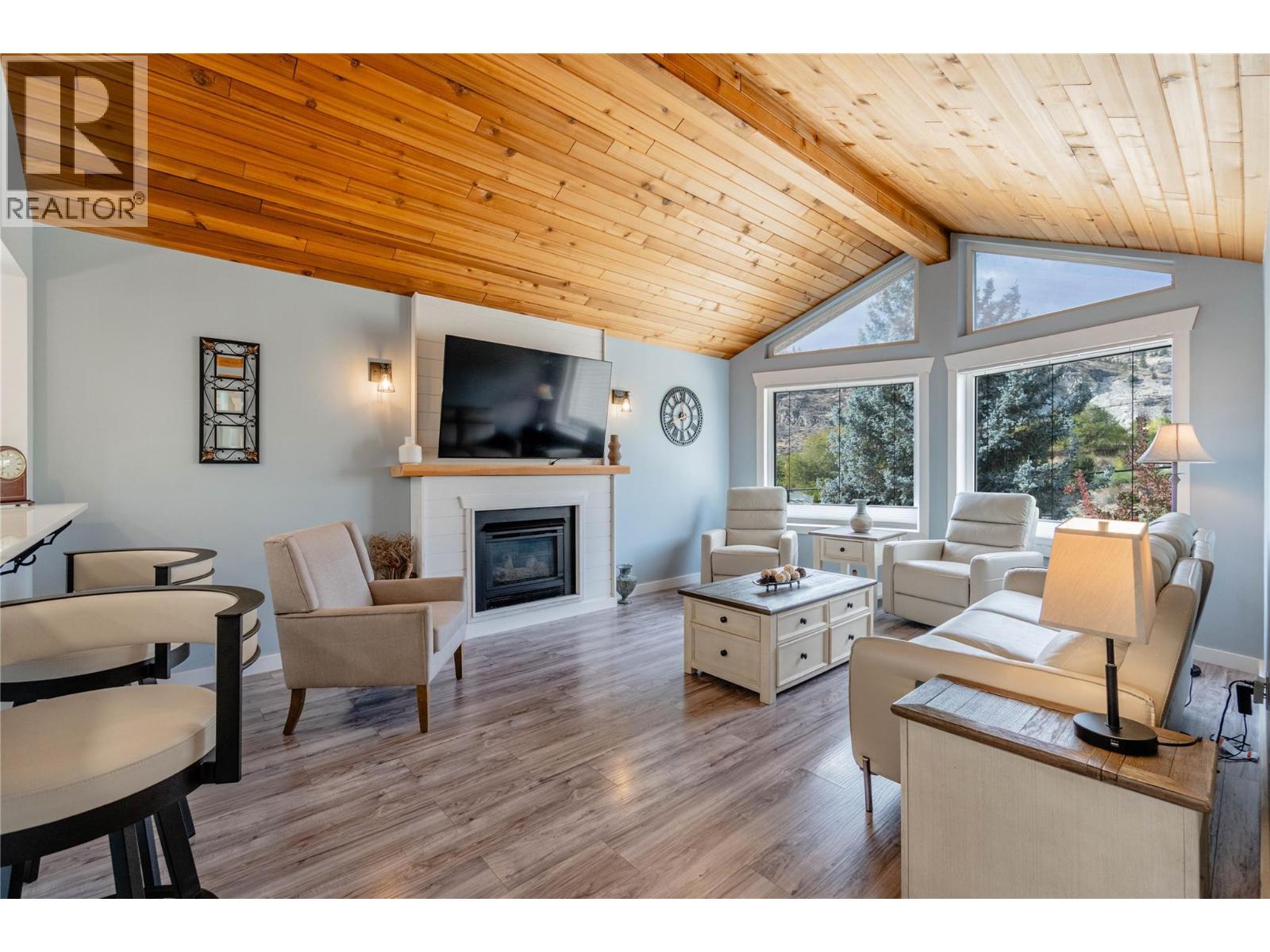 6763 MEADOWS Drive - 10