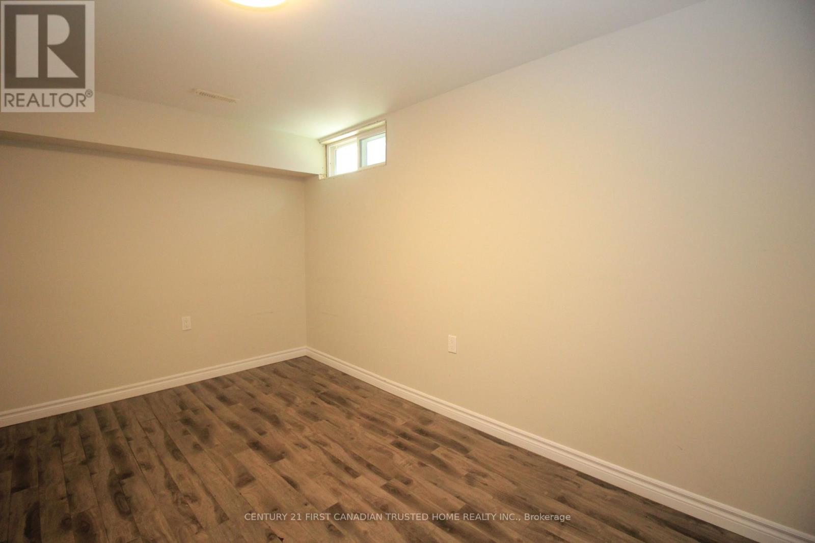 #94 70 FIDDLERS GREEN ROAD - 19