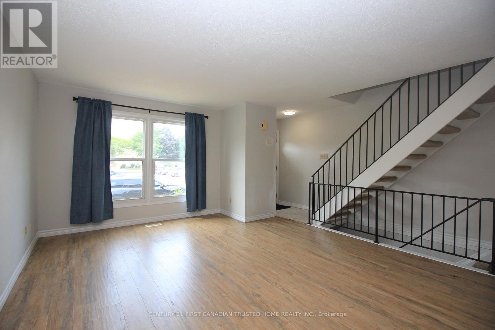 #94 70 FIDDLERS GREEN ROAD - 6