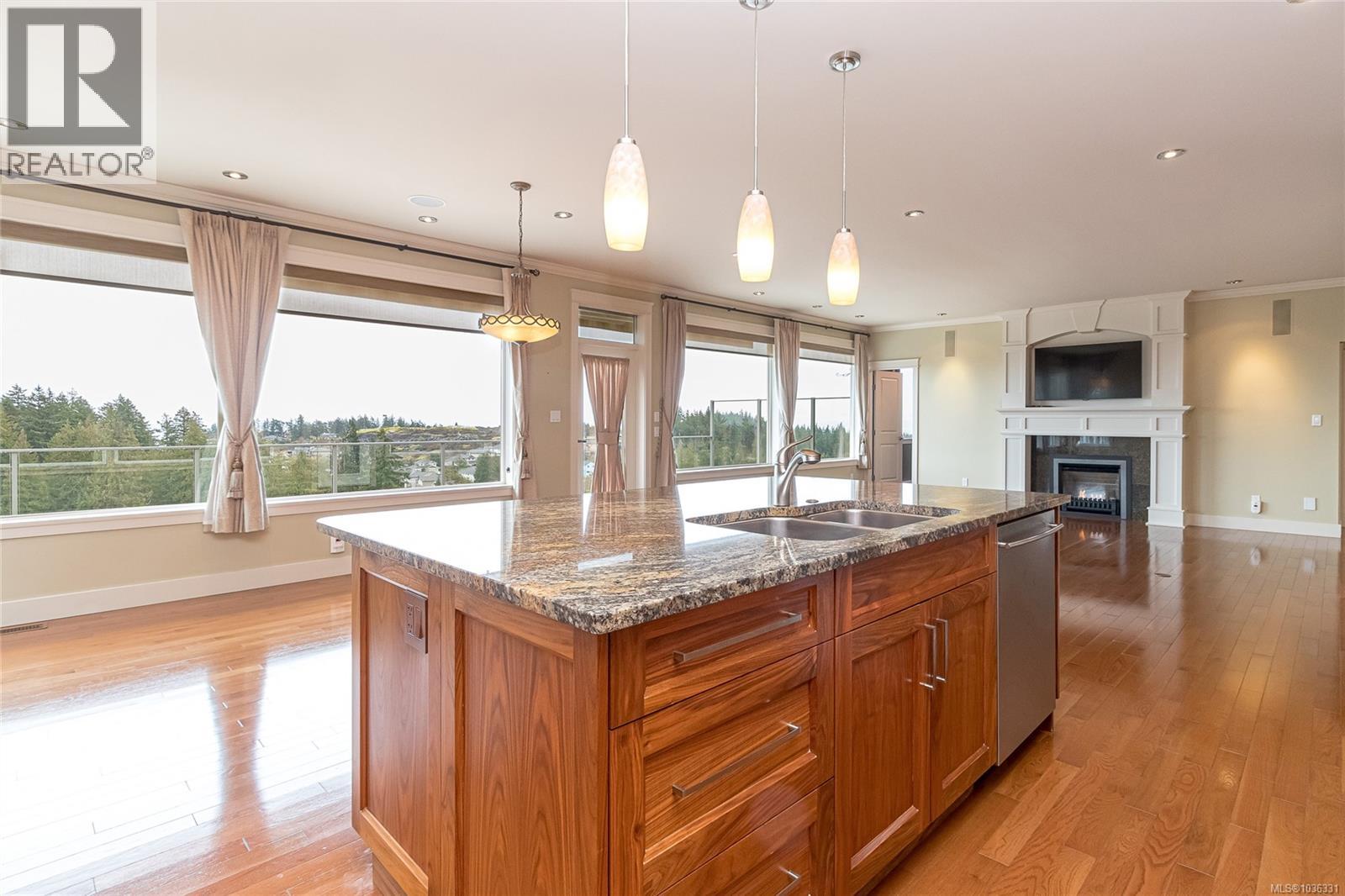 3387 Haida Dr - 19