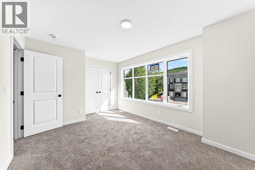 18 Osprey Hill Bay SW - 40