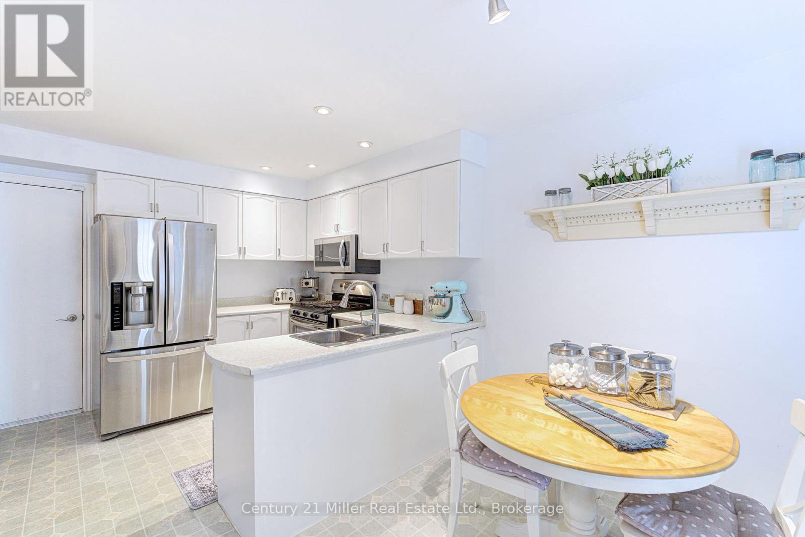 2256 MARGOT STREET - 13