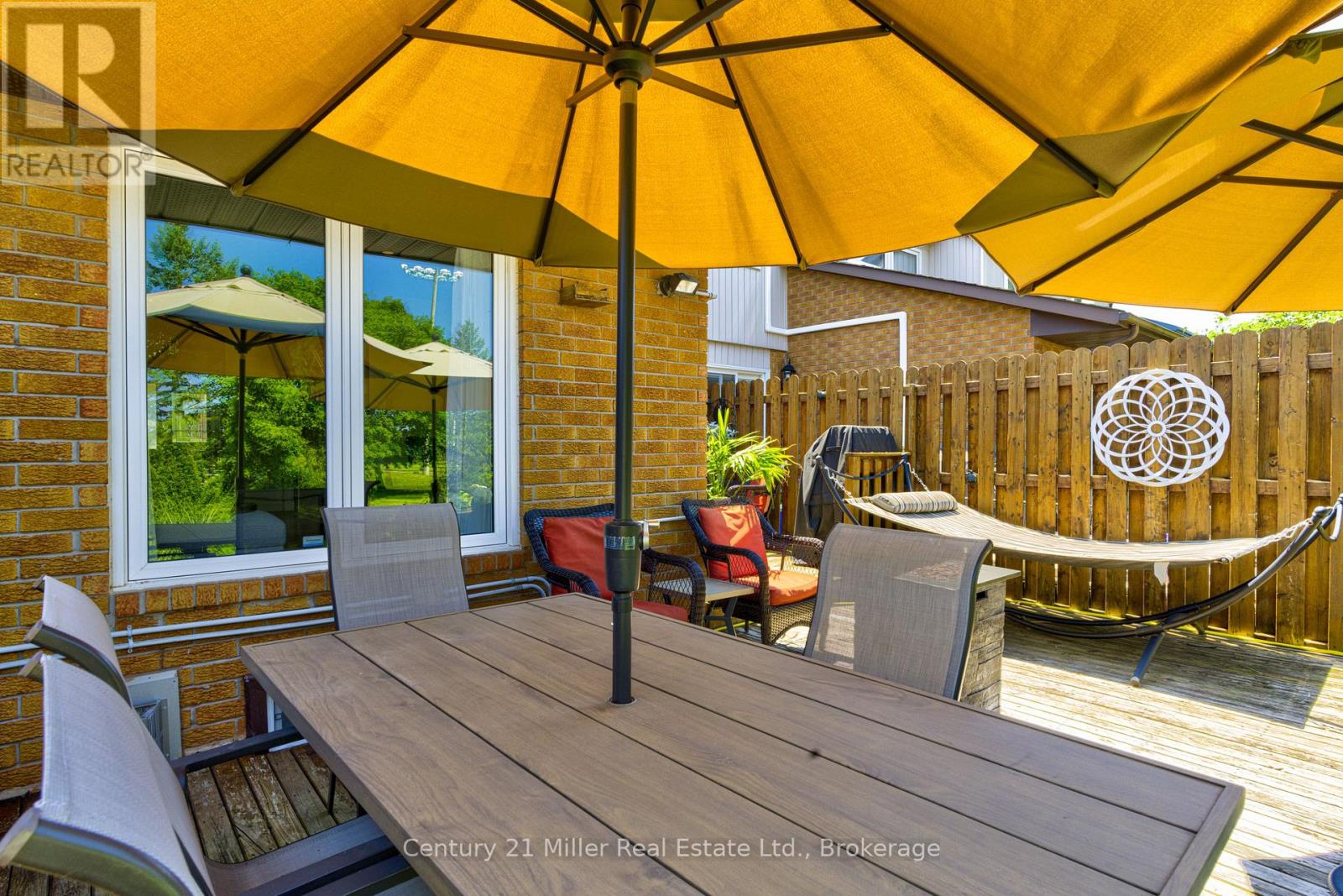 2256 MARGOT STREET - 32