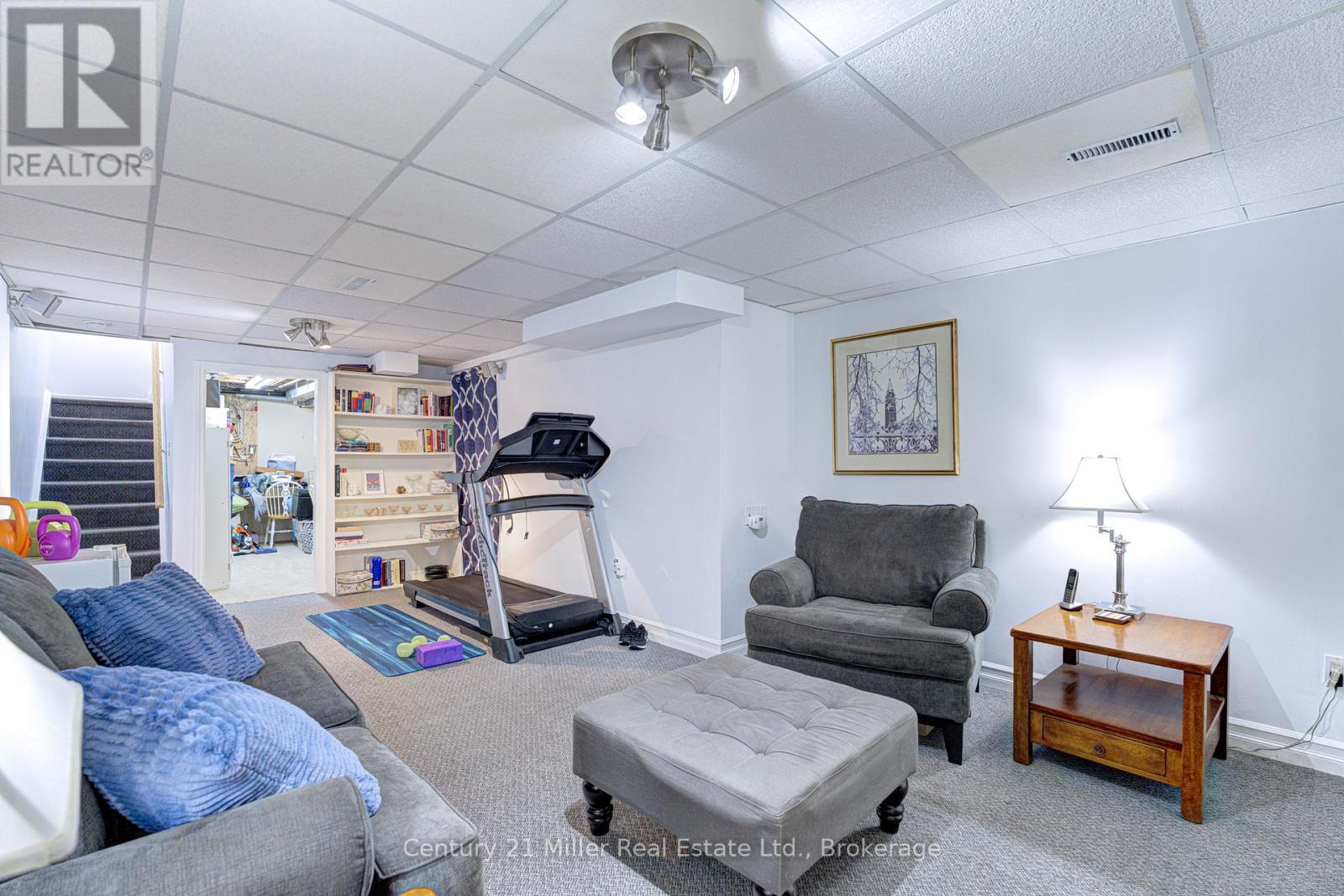 2256 MARGOT STREET - 30