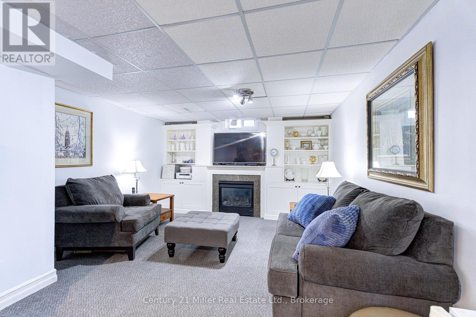 2256 MARGOT STREET - 31